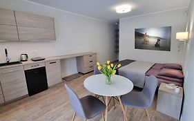 Piaskowa 13 - Apartamenty dla Podróżujących bez Dzieci